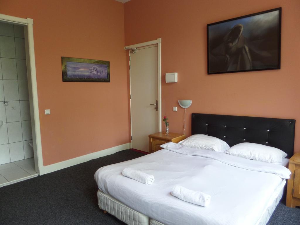 Royal Hotel Ротердам Стая снимка